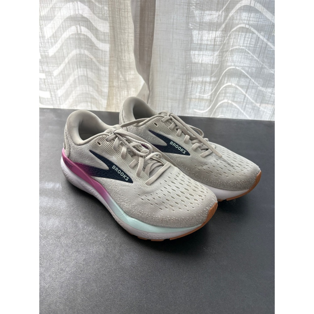 Brooks Ghost 16 Running Shoes Womens 6.5 Grey Pink 1204071B175 Sneakers Training